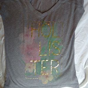 Hollister tee